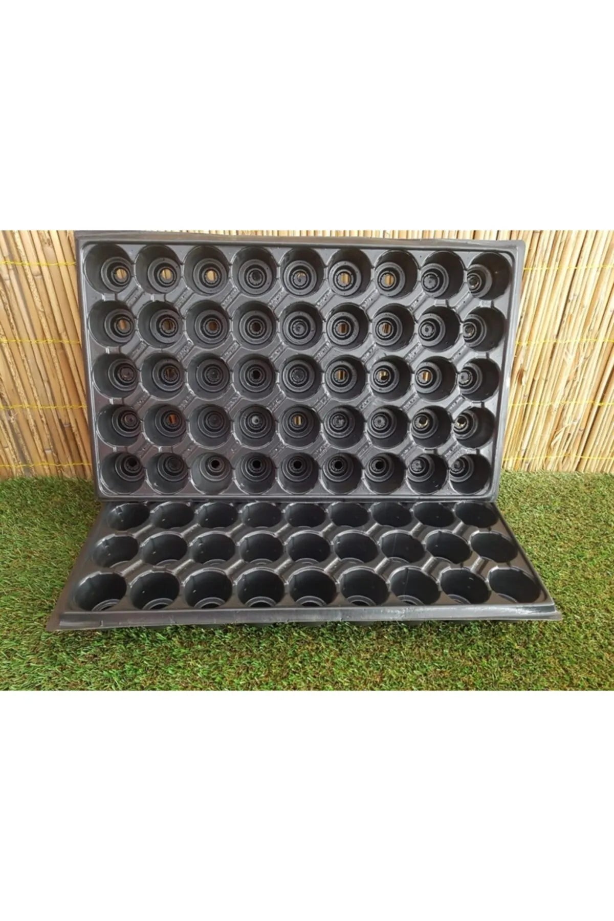 3 Adet 45 Gözlü Fide Viyolleri Ağız Çapı 5 cm Derinlik 5 cm Dış Ebat: 52x32 cm