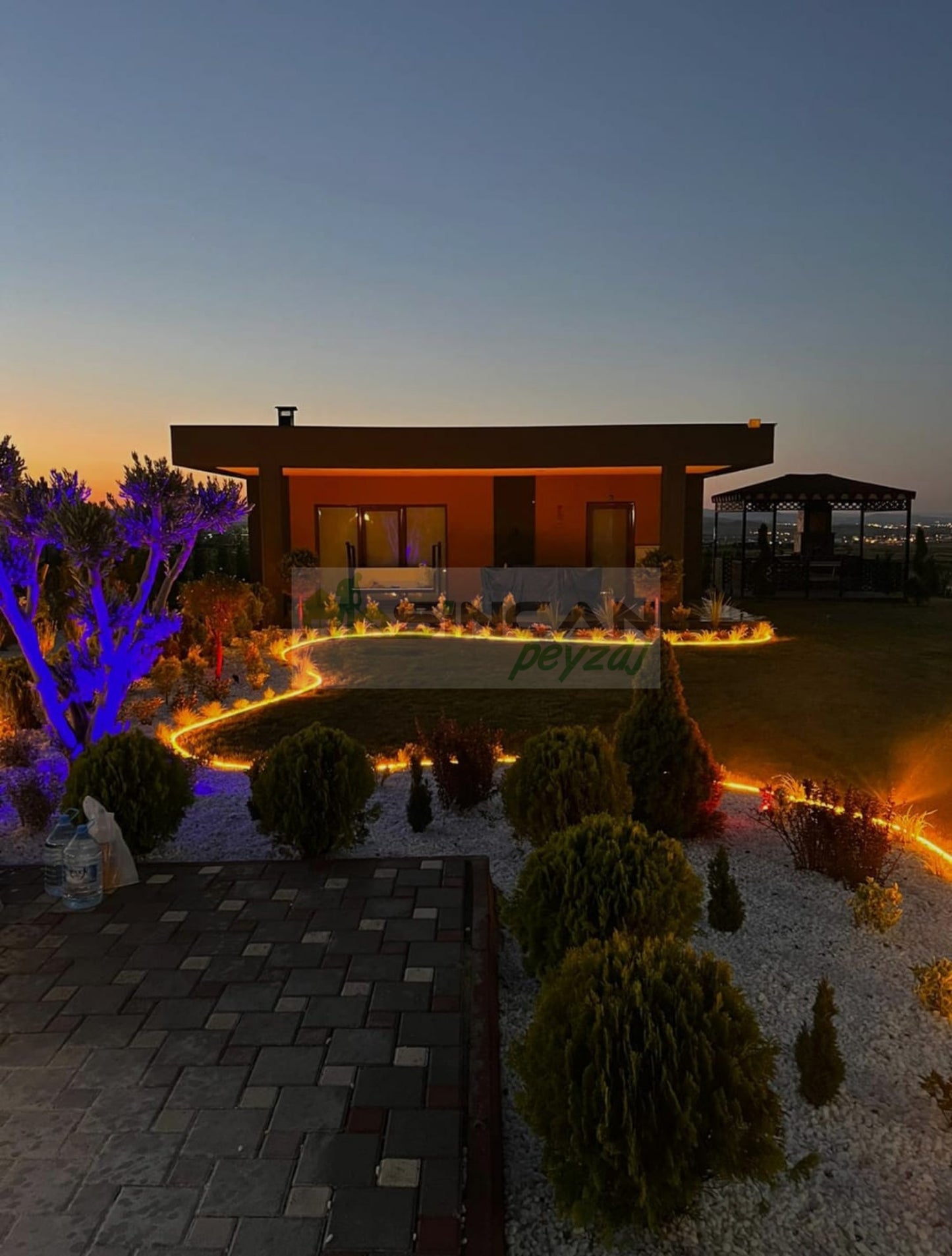 Ledli Çim Ayırıcı Plastik